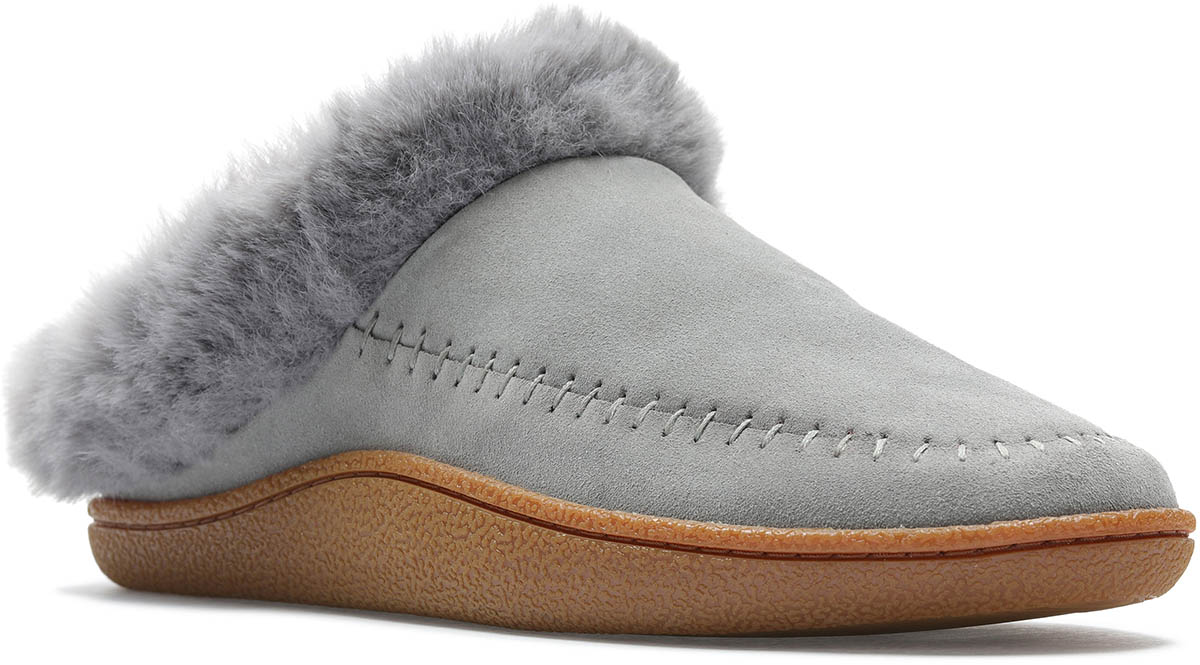 clarks women's suede slippers