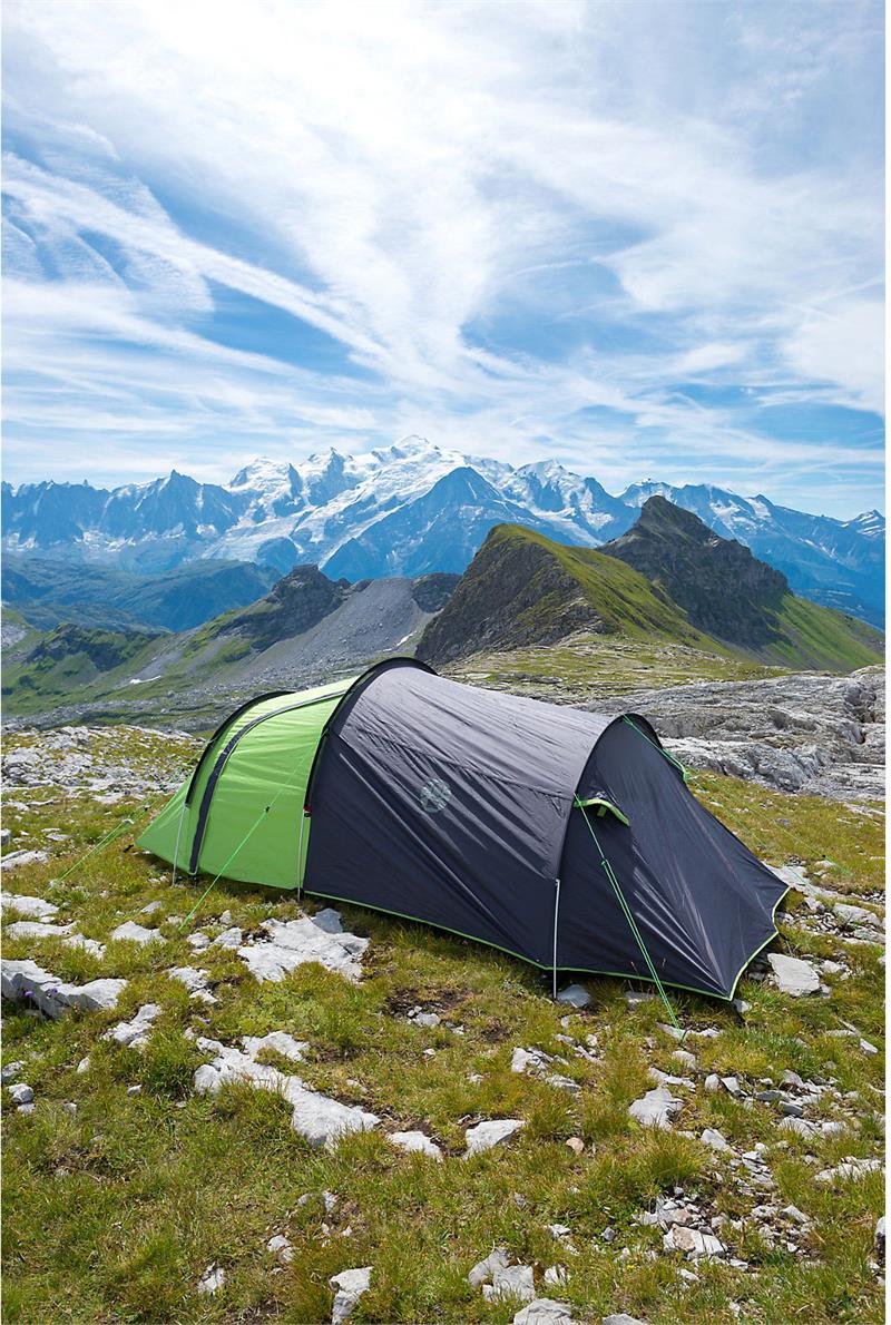 Coleman Laramie 3 BlackOut 3-Person Tent-3