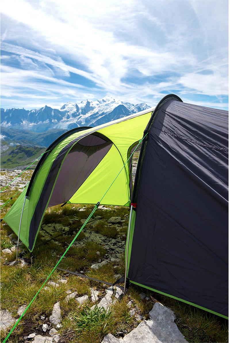 Coleman Laramie 3 BlackOut 3-Person Tent-5