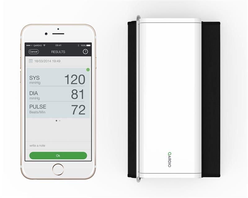 QardioArm Smartphone Blood Pressure Monitor-5