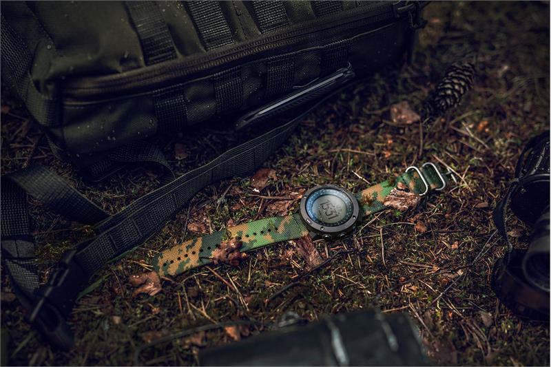 Suunto Traverse Alpha GPS Watch - Woodland Sapphire-3