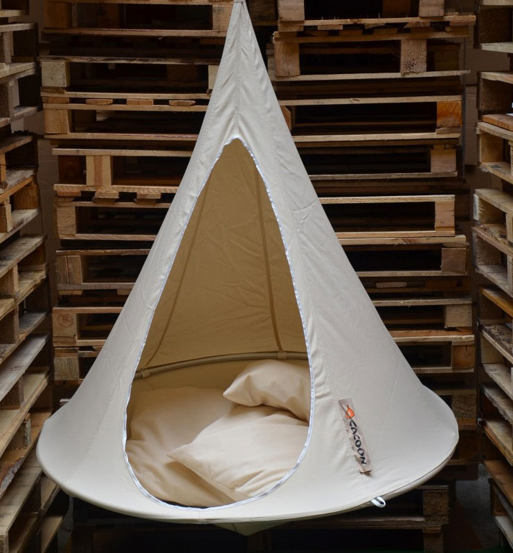 Hanging discount cacoon tent