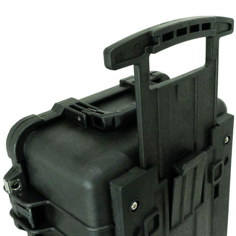 Peli 1510 Waterproof Wheeled Case-4