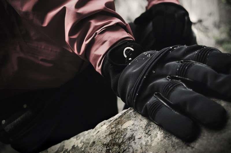 SealSkinz Waterproof Performance Activity Gloves-3